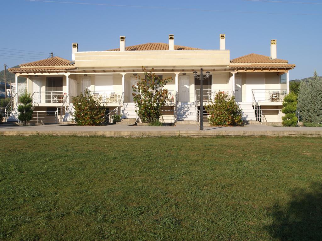 Salesi Apartment Megalopolis Exterior photo